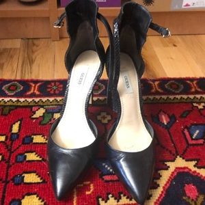 Leather GUESS high heel shoes